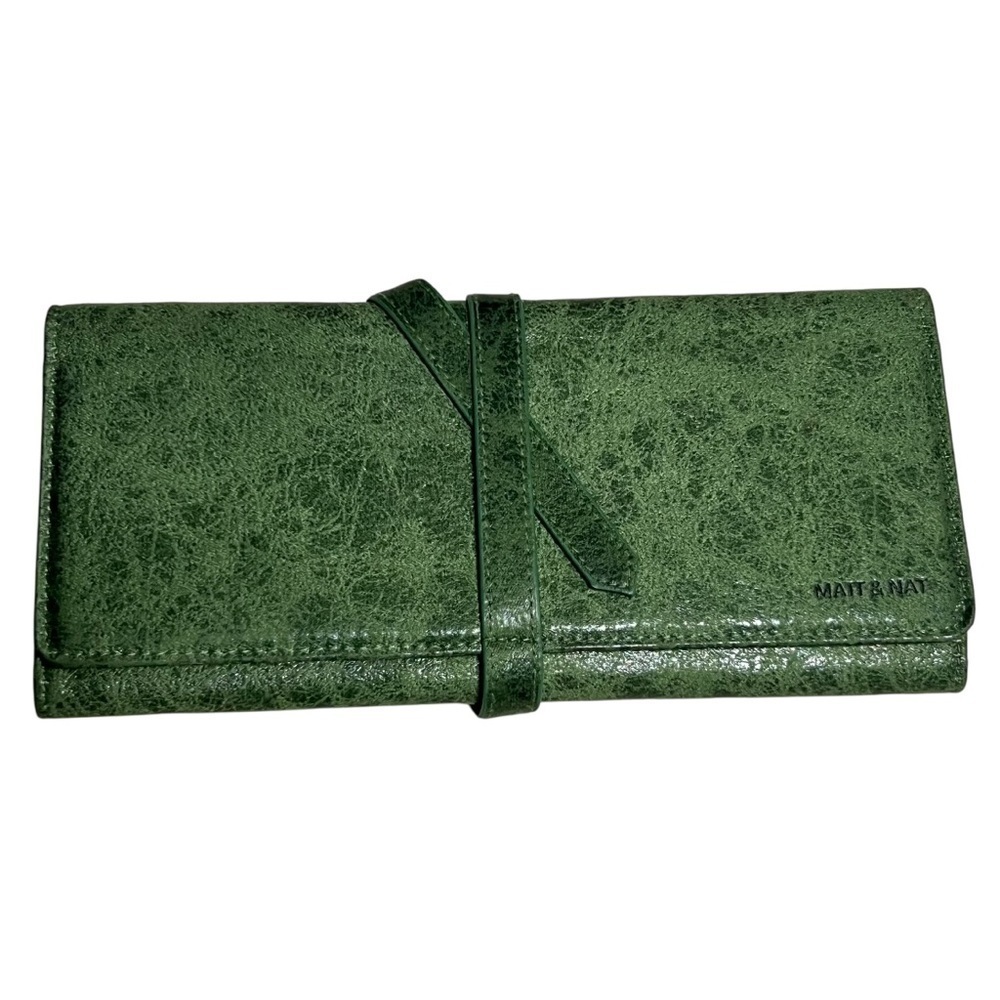 MATT & NAT Wrap Around Vegan Leather Trifold Long Wallet